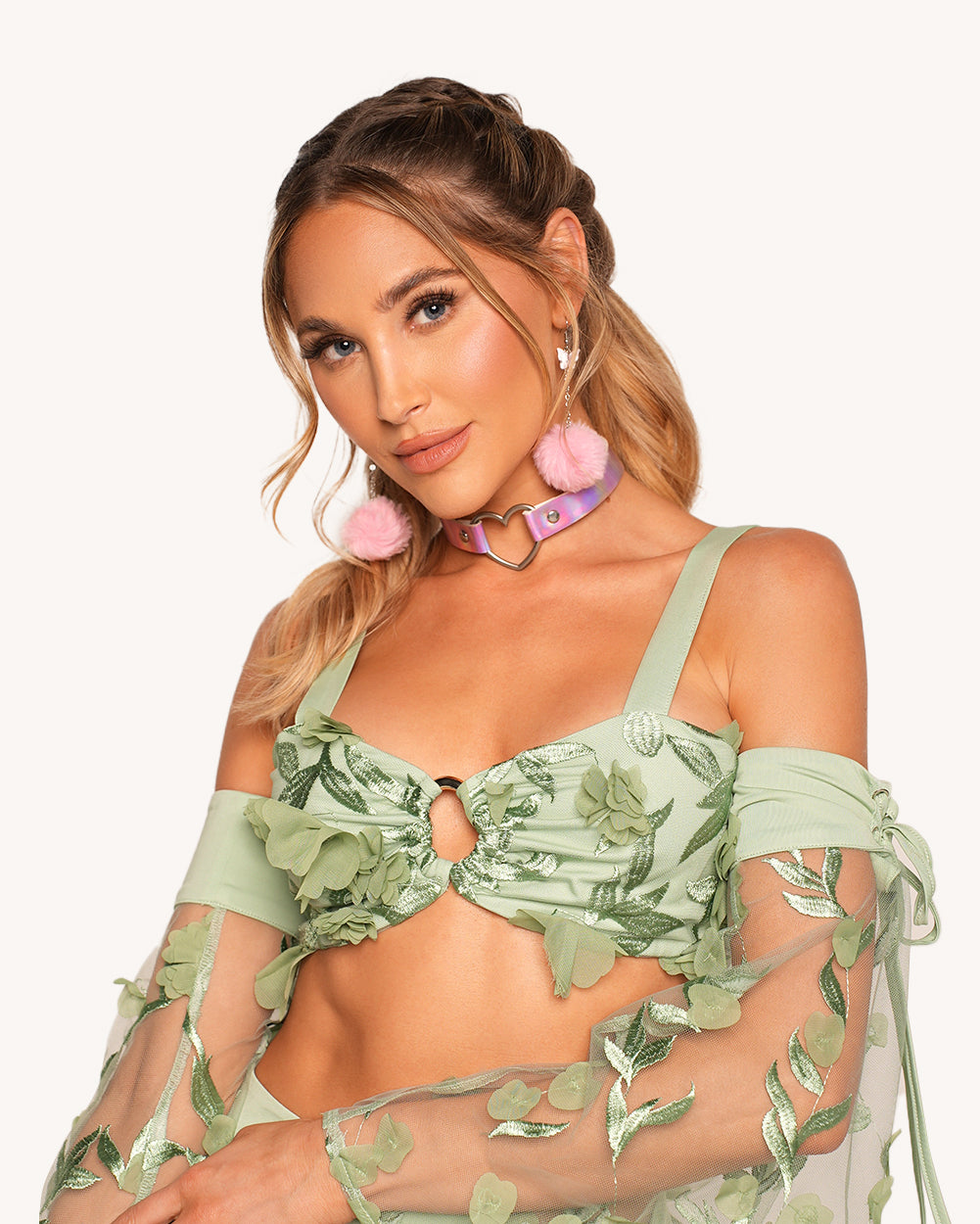 Curious Traveler Top with Sleeves