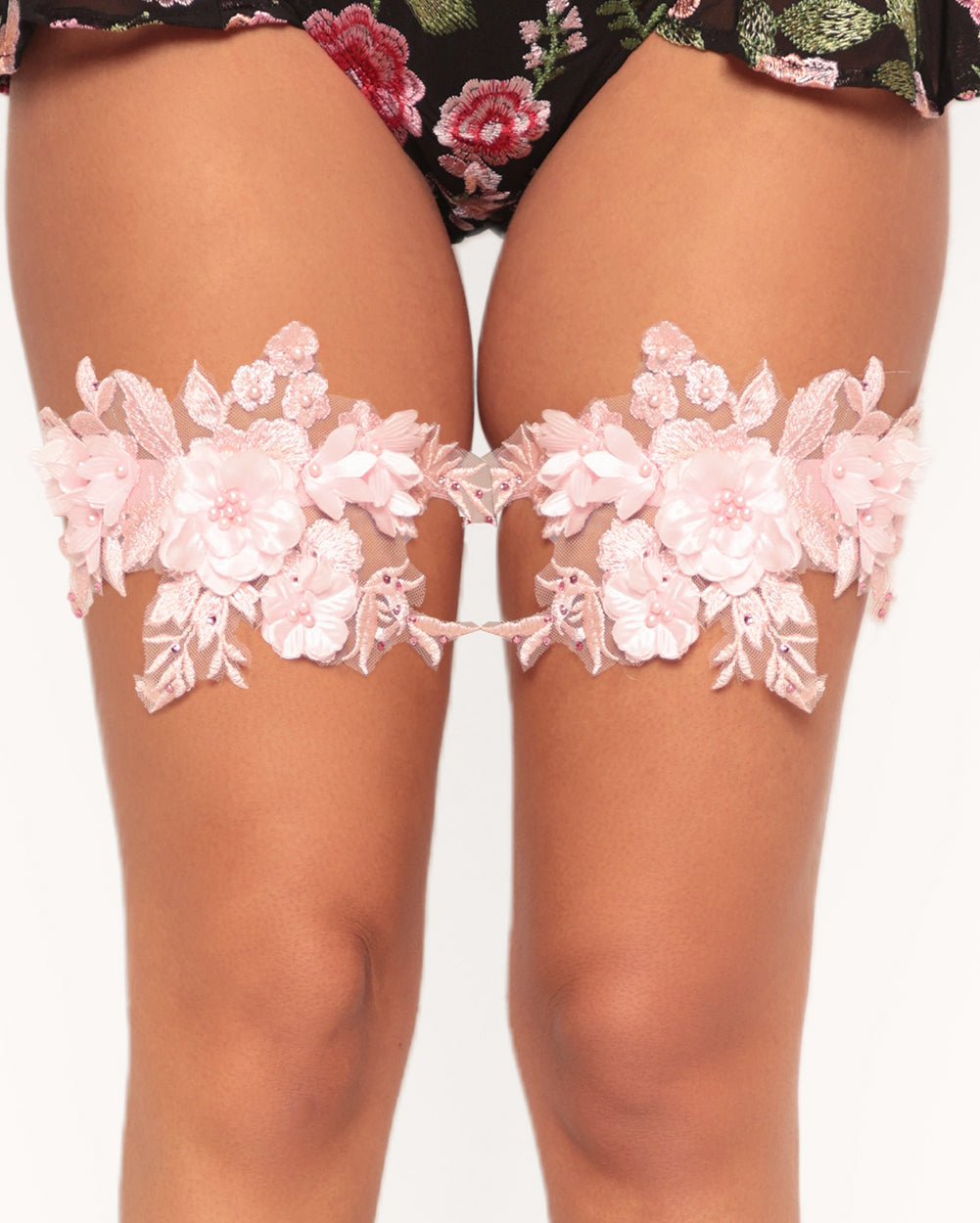 Woodland Whisper Flower Pair Leg Garters
