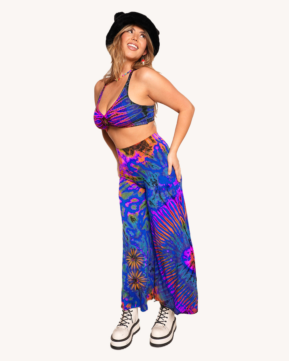 Cosmic Receiver Womens Outfit